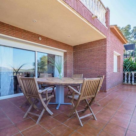 Mas Mestre Con Una Capacidad De 6 A 8 Huespedes Cerca De Sitges Olivella Exterior foto