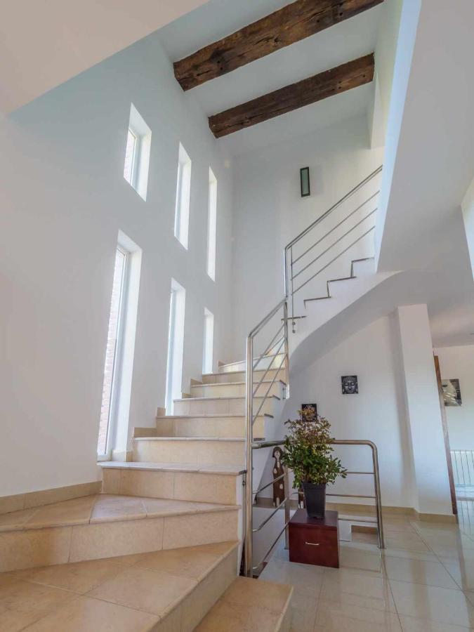 Mas Mestre Con Una Capacidad De 6 A 8 Huespedes Cerca De Sitges Olivella Exterior foto