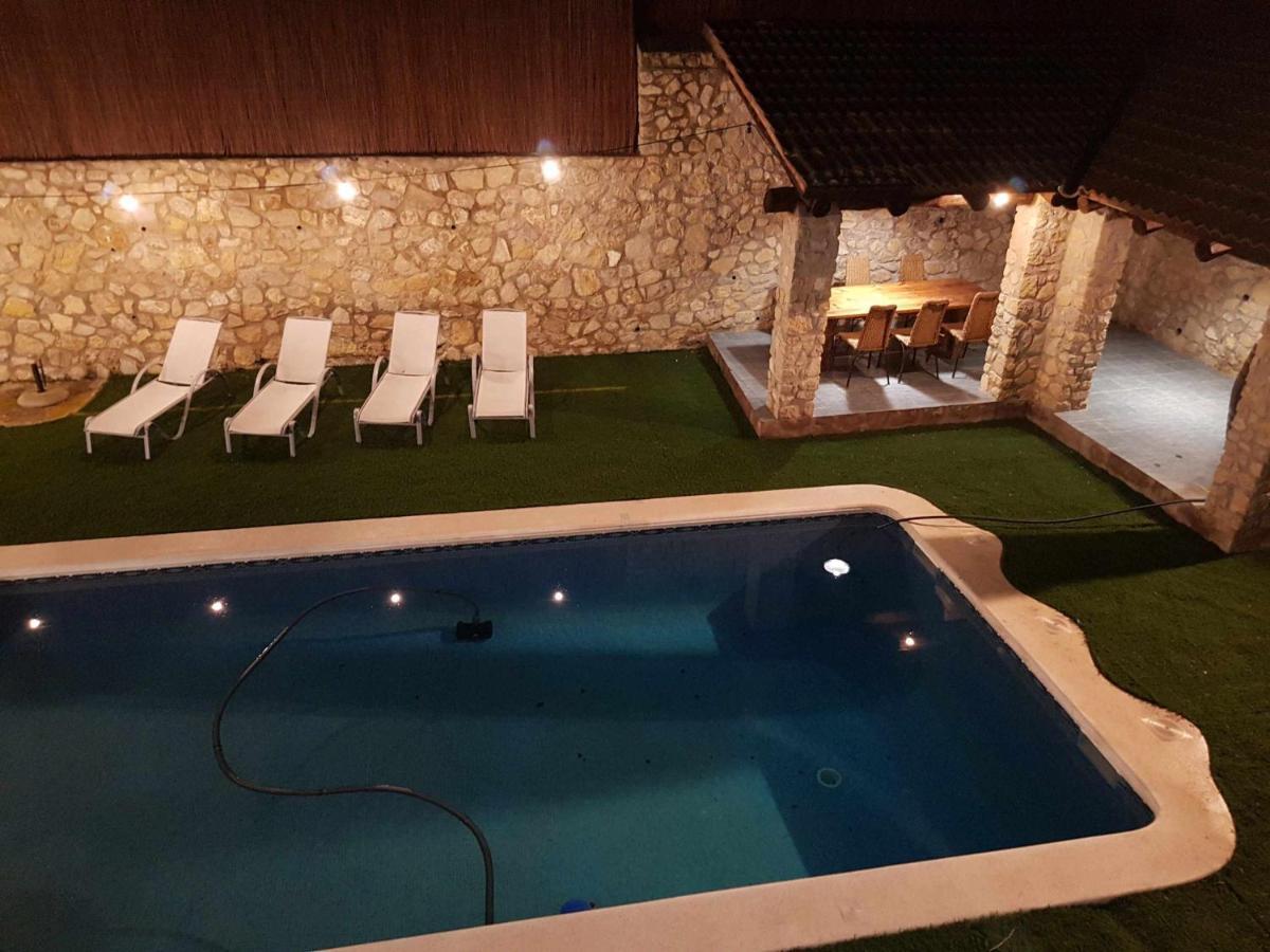 Mas Mestre Con Una Capacidad De 6 A 8 Huespedes Cerca De Sitges Olivella Exterior foto